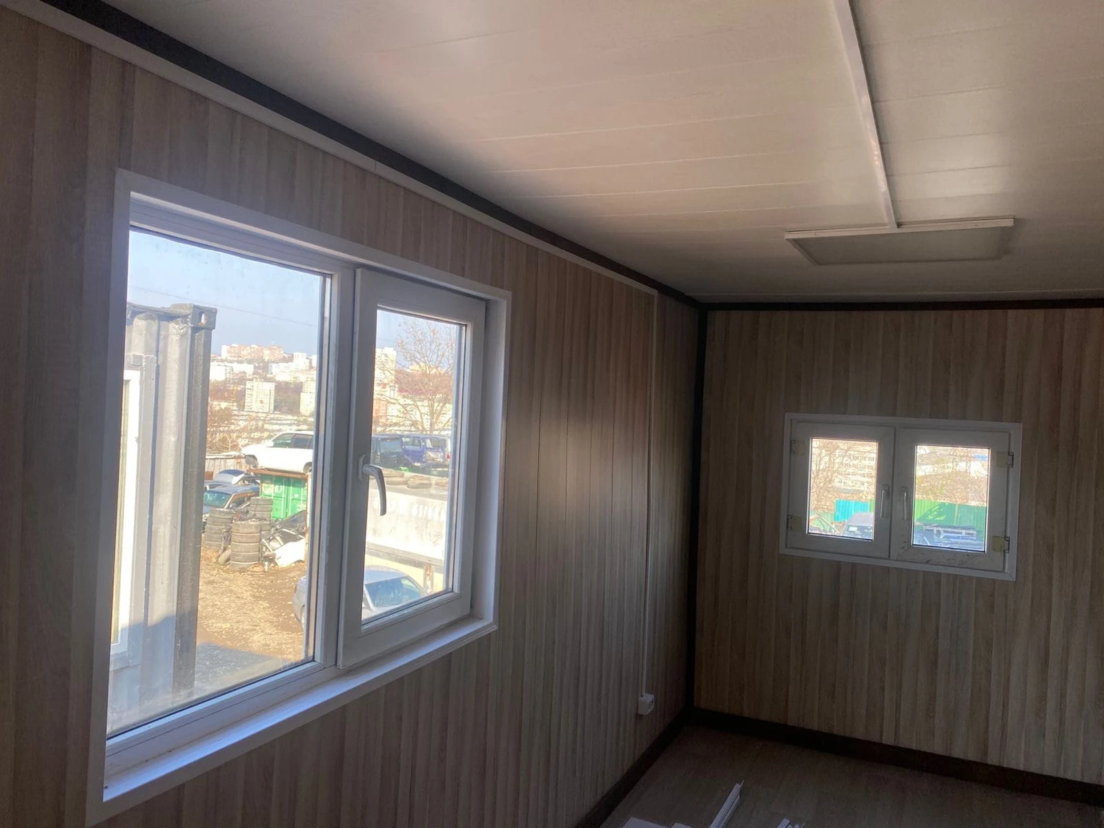 Бытовка на строительной площадке